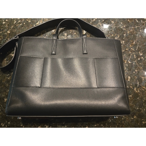 Calpak Haven Laptop Tote Bag in Black (Like new) - Picture 2 of 9